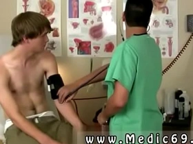 亚洲男同医疗视频 James正经历尴尬时刻 chinese delighted doggystyle porn