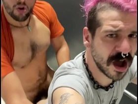 在厕所被猛男射满一身 asian gay sex videos bring on the Ladies'