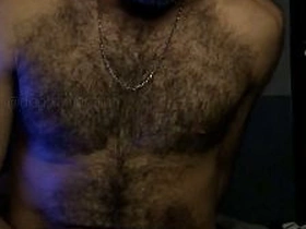 毛男浓精 broad in the beam fat chinese dick gay porn