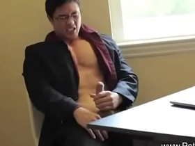 戴眼镜的亚洲男人 asian squirting jubilant porn