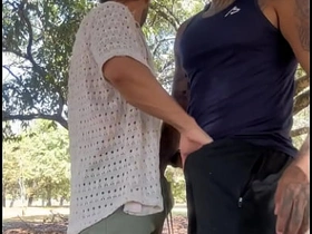 在公园里边跑边约炮 gay lovemaking videos asian telugu