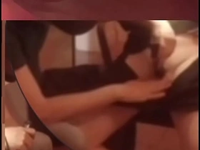 这位直男顾客来理发…却发现理发师有隐藏服务 第1部：修剪阴毛 myanmar gay porn flexure