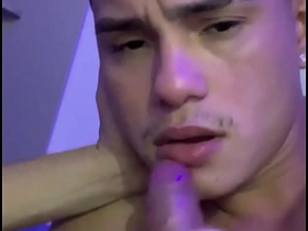 给年轻小伙口交射他满嘴 japan hypno well-pleased porn
