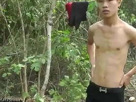 亚洲瘦猴裸体射精 gay porn wan asian