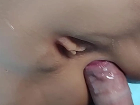 干她的屁眼。 chinese delighted sauna porn