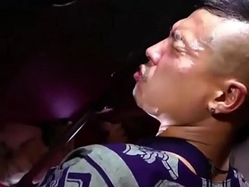 亚裔多人颜射 japan delighted porn girls' room